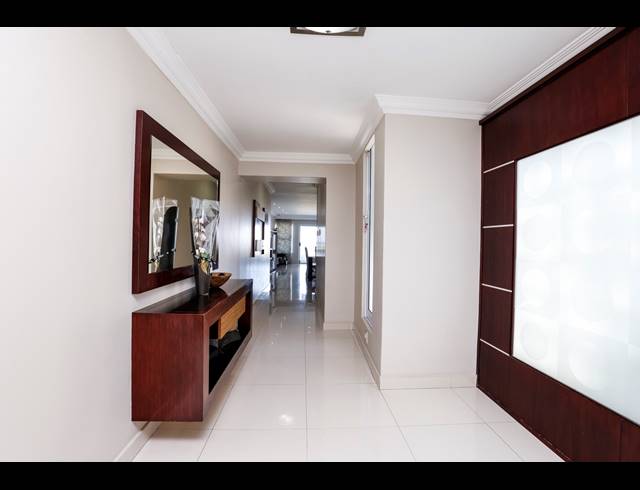 3 BEDROOM SECTIONAL TITLE FOR SALE IN ATHLONE